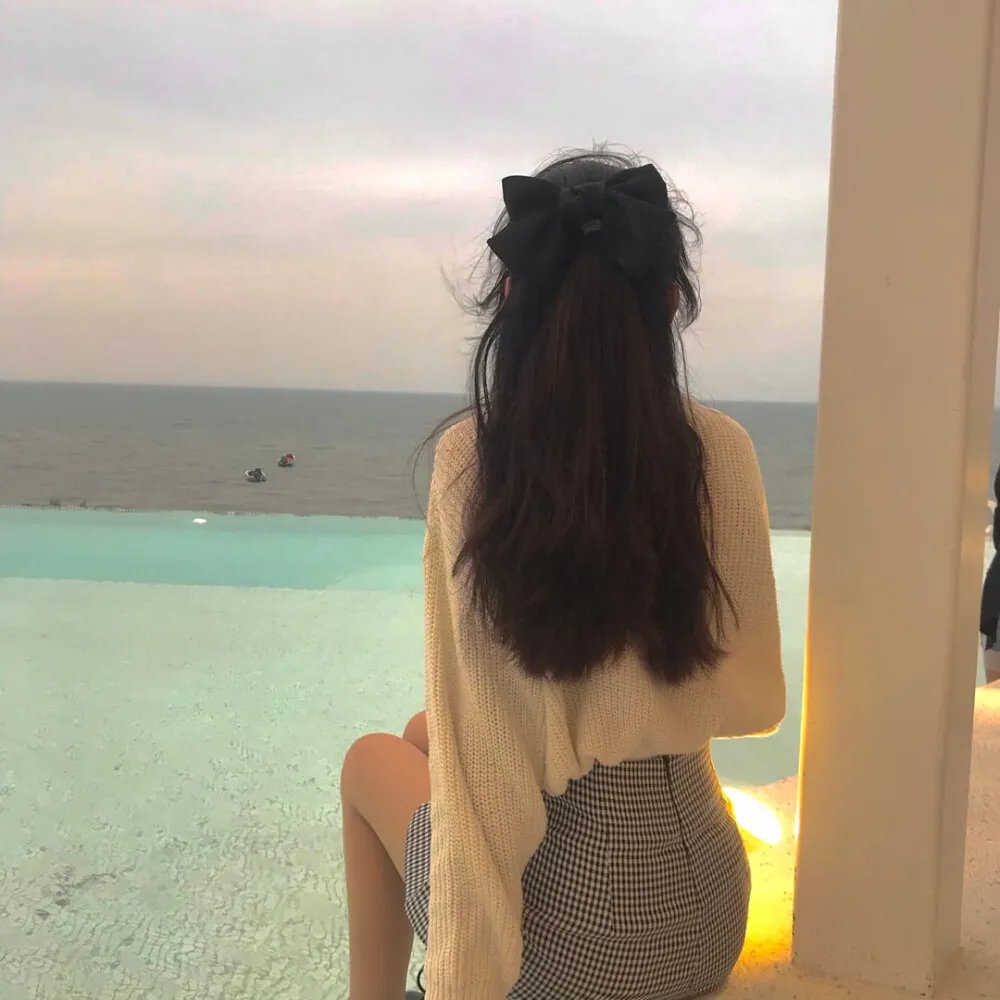 被侵犯的她